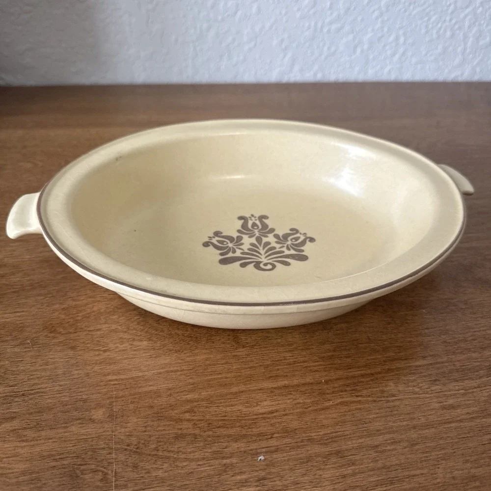 New Pfaltzgraff Village 11.25